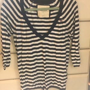 Hollister sweater as L